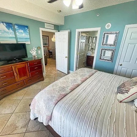 Tropic Winds 809 Vila